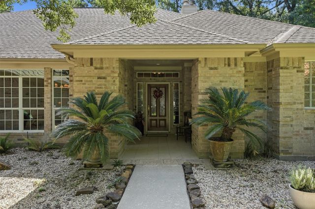 29910 Commons Superior Drive, Huffman, TX 77336