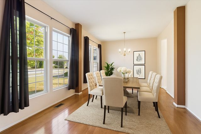 105 Forsythia Street, Bolingbrook, IL 60490