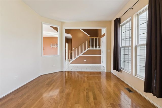 105 Forsythia Street, Bolingbrook, IL 60490