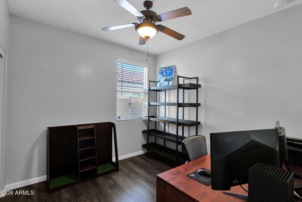 Image 21 of property listing at 1818 E GROVE Street, Phoenix, AZ 85040
