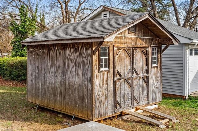 1003 Cliff Road, Asheboro, NC 27203