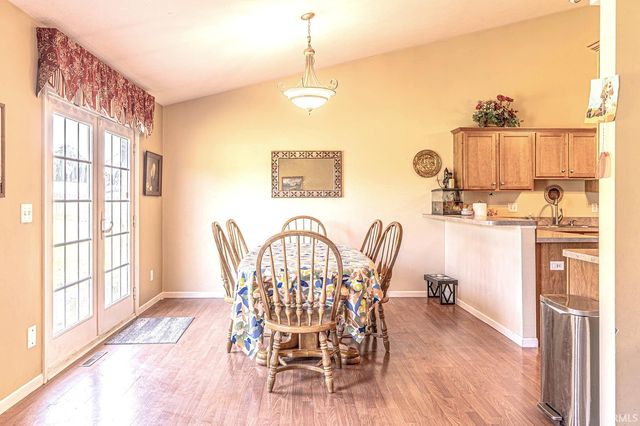20467 Fieldstone Crossing Drive, Goshen, IN 46528