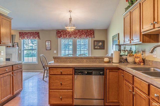 20467 Fieldstone Crossing Drive, Goshen, IN 46528