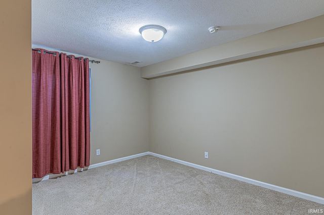 20467 Fieldstone Crossing Drive, Goshen, IN 46528