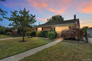 7637 Melvin Avenue, Westland, MI 48185