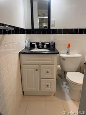 13-03 Bell Boulevard 3rd Fl, Bayside, NY 11360