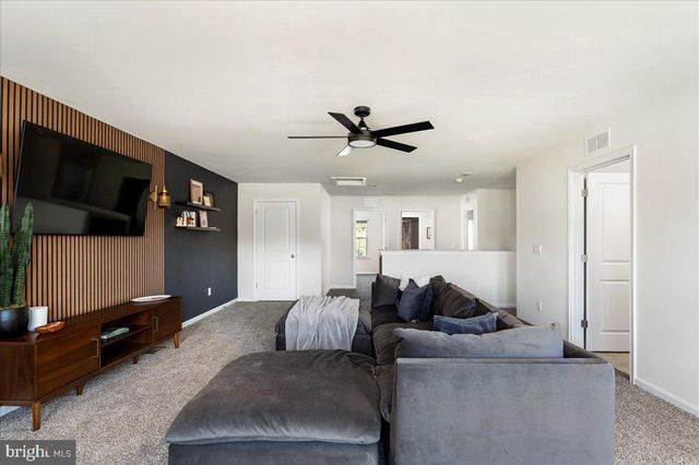 320 TYSON DR, Berryville, VA 22611