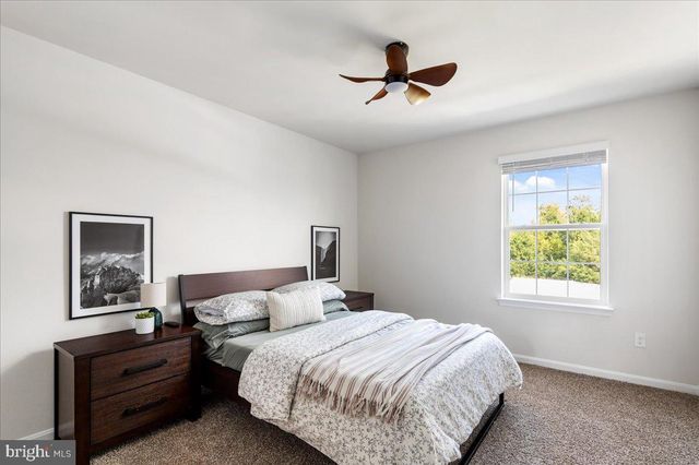 320 TYSON DR, Berryville, VA 22611