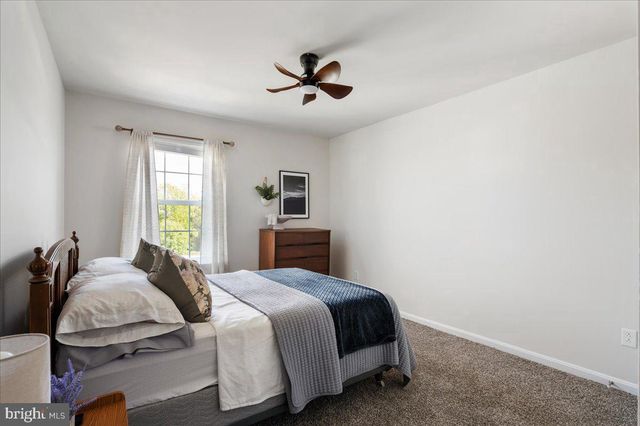 320 TYSON DR, Berryville, VA 22611