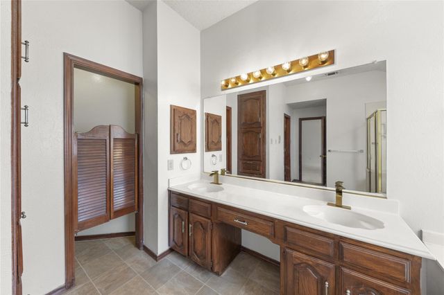 1423 Holveck Drive, Cedar Hill, TX 75104