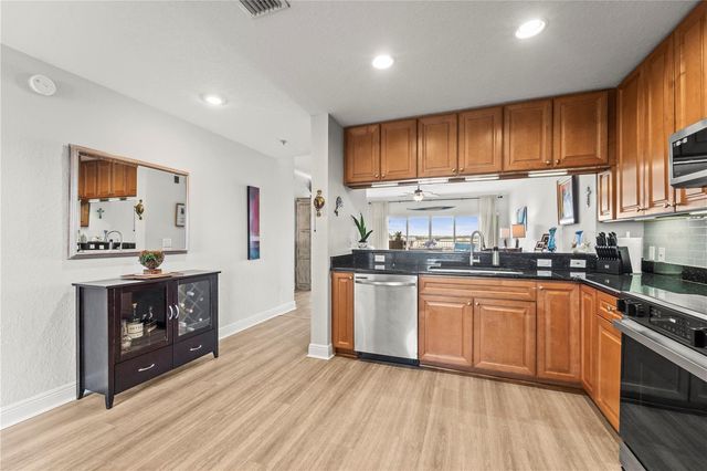 425 150TH AVENUE 2303, Madeira Beach, FL 33708