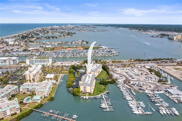 425 150TH AVENUE 2303, Madeira Beach, FL 33708