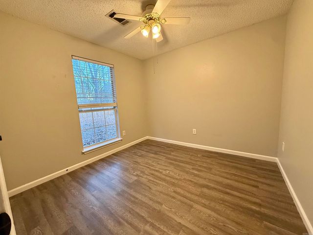 1815 Watts Road, Benton, AR 72015