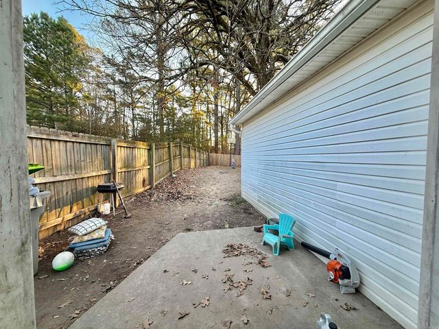 1815 Watts Road, Benton, AR 72015