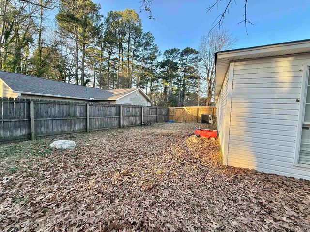 1815 Watts Road, Benton, AR 72015