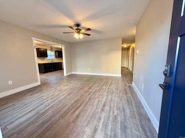 1815 Watts Road, Benton, AR 72015