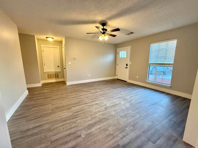 1815 Watts Road, Benton, AR 72015