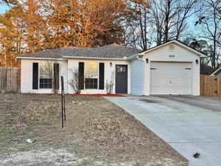 1815 Watts Road, Benton, AR 72015