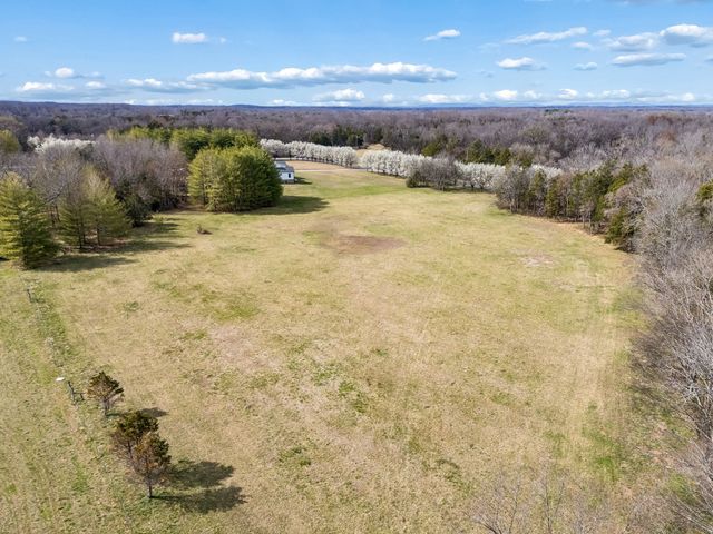 7 Paschal Rd, Unionville, TN 37180