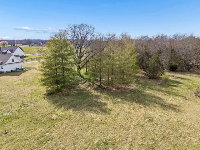 7 Paschal Rd, Unionville, TN 37180