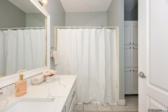 3171 Emily Dr, Port Allen, LA 70767