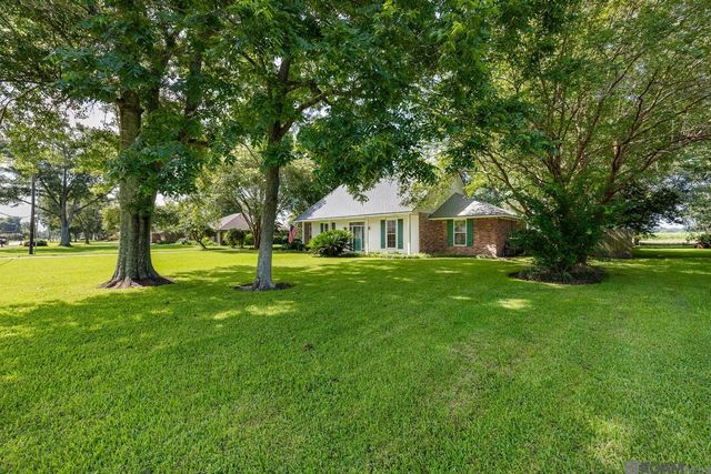 3171 Emily Dr, Port Allen, LA 70767