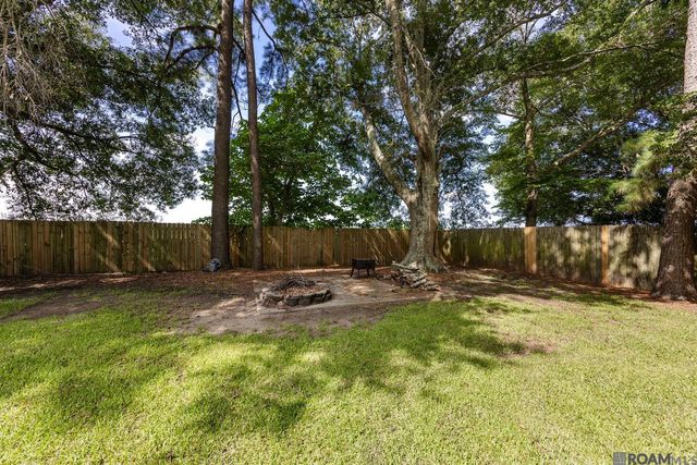 3171 Emily Dr, Port Allen, LA 70767