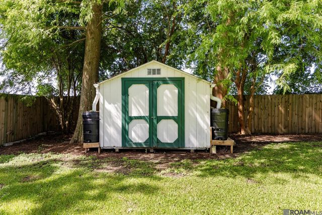 3171 Emily Dr, Port Allen, LA 70767