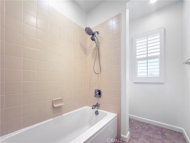 19402 Snowdon Lane, Huntington Beach, CA 92646