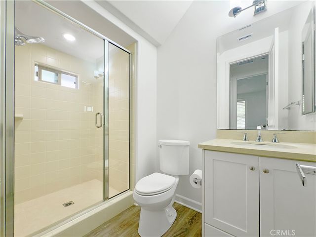 19402 Snowdon Lane, Huntington Beach, CA 92646