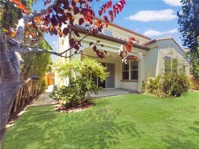 19402 Snowdon Lane, Huntington Beach, CA 92646