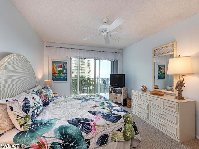 1 Bluebill AVE 709, Naples, FL 34108