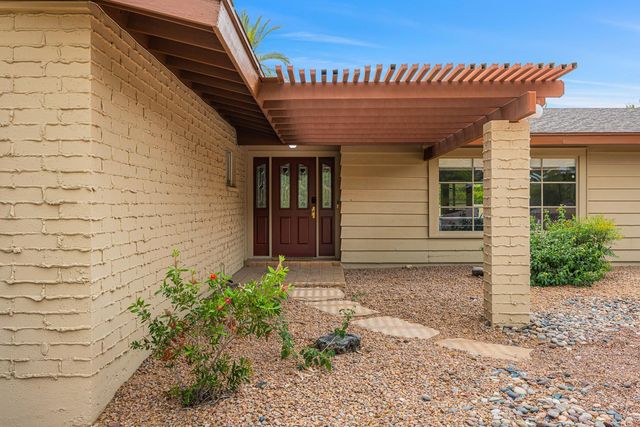 5901 E Cactus Wren Road, Paradise Valley, AZ 85253