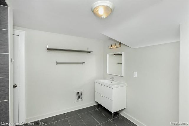 316 Spencer Street, Ferndale, MI 48220