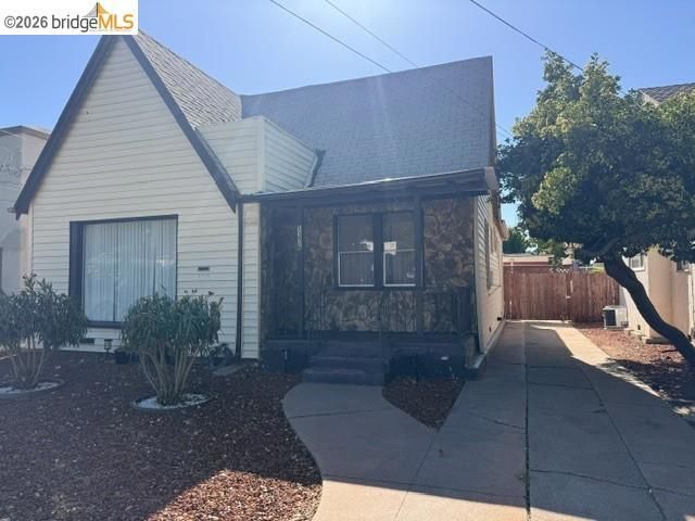 1376 Elm Street, Pittsburg, CA 94565