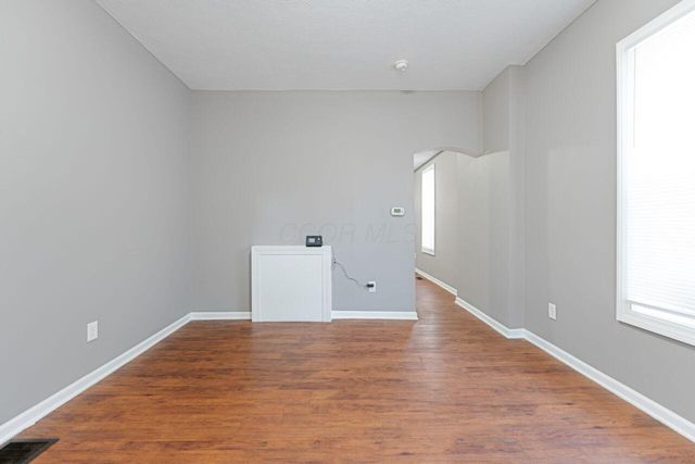 274 E Barthman Avenue, Columbus, OH 43207