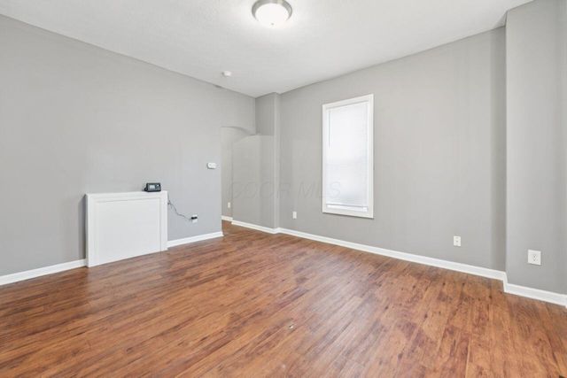 274 E Barthman Avenue, Columbus, OH 43207