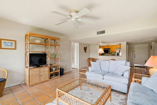 104500 Overseas Hwy Apt C103, Key Largo, FL 33037