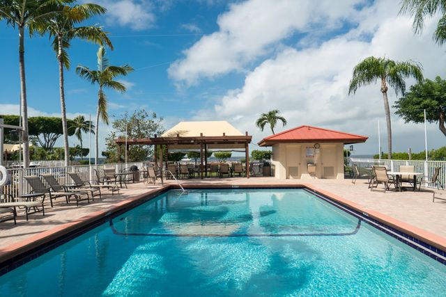 104500 Overseas Hwy Apt C103, Key Largo, FL 33037