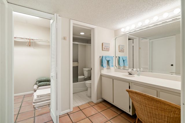 104500 Overseas Hwy Apt C103, Key Largo, FL 33037