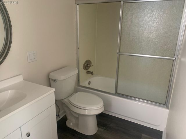 6533 Cloverton Drive, Waterford Charter Township, MI 48329