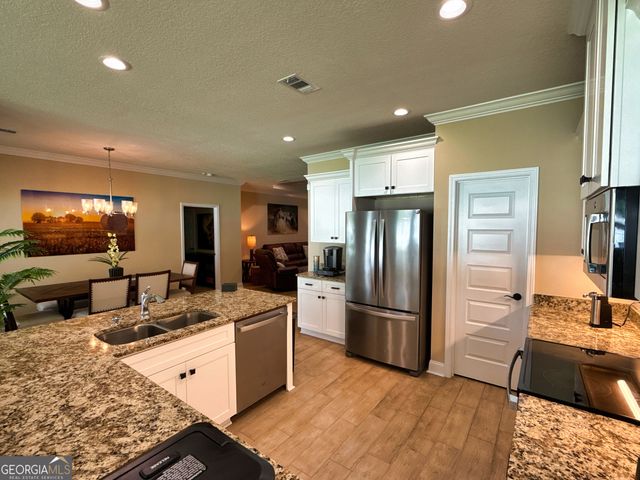 110 The Villas Way, Kingsland, GA 31548