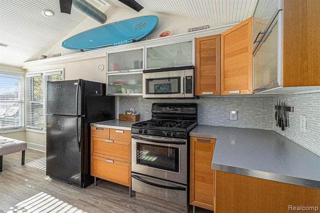 7351 Selma Drive, Fenton, MI 48430