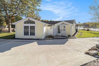 7351 Selma Drive, Fenton, MI 48430