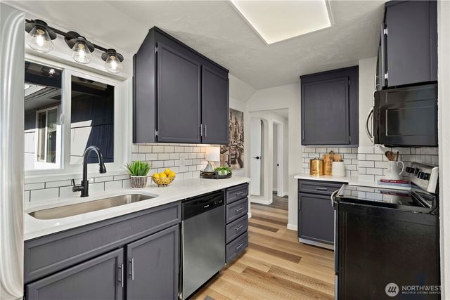 1300 Yuma Street, Milton, WA 98354