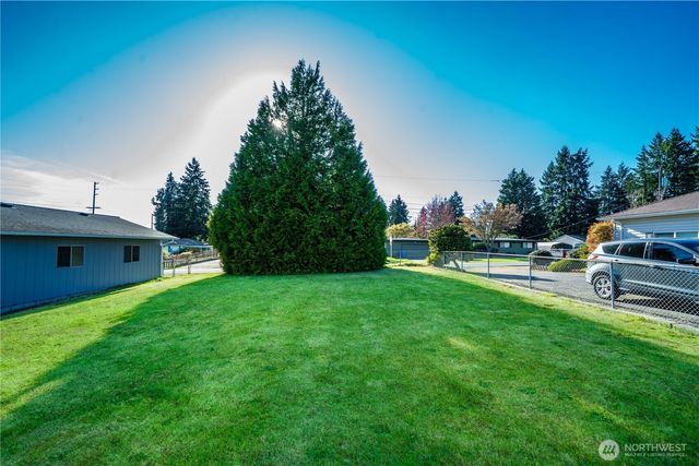 1300 Yuma Street, Milton, WA 98354