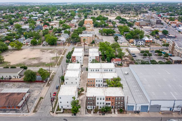 144 N CHERRY ST, San Antonio, TX 78202