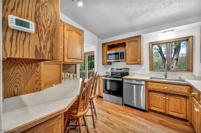 3717 Sea Ray Cove, Aurora, OH 44202