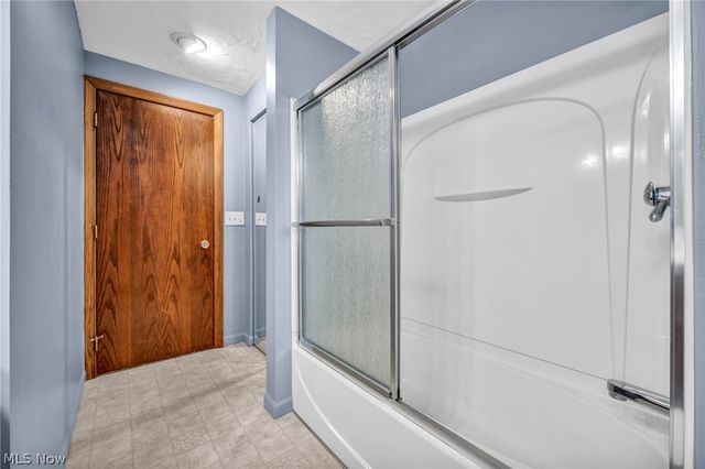 3717 Sea Ray Cove, Aurora, OH 44202