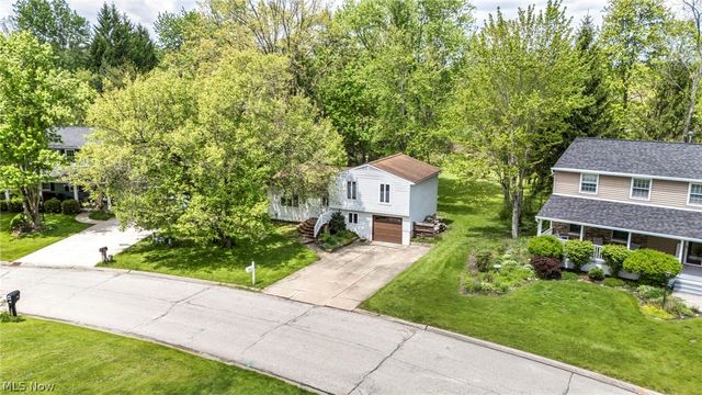 3717 Sea Ray Cove, Aurora, OH 44202